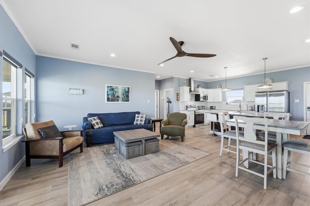 18307 Warrior Road, Galveston, TX 77554