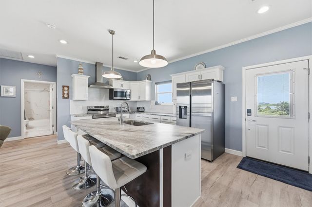 18307 Warrior Road, Galveston, TX 77554
