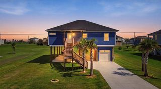 18307 Warrior Road, Galveston, TX 77554