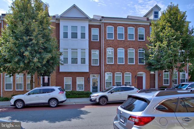 9612 STOCKWELL LN, Fairfax, VA 22031