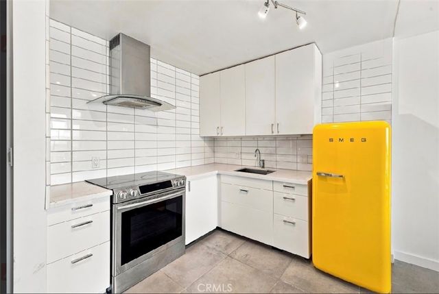 375 Atlantic Avenue 201, Long Beach, CA 90802