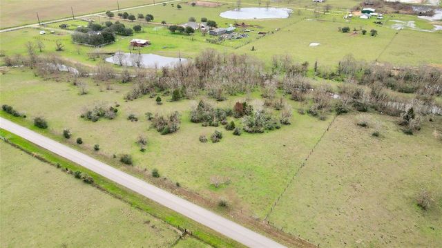 3134 Old Columbus Road N, Sealy, TX 77474