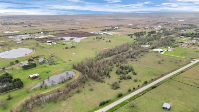 3134 Old Columbus Road N, Sealy, TX 77474