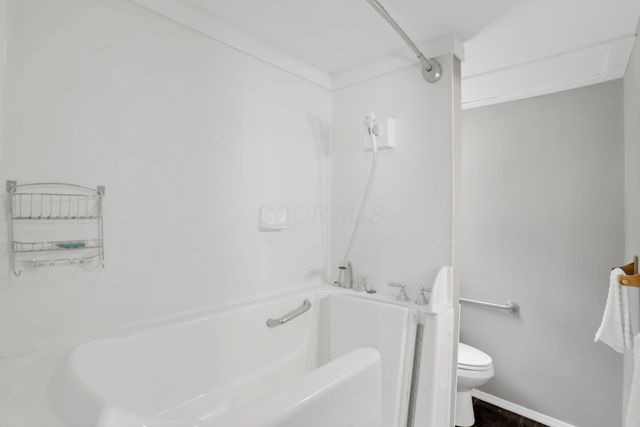 2223 Delavan Drive, Columbus, OH 43219