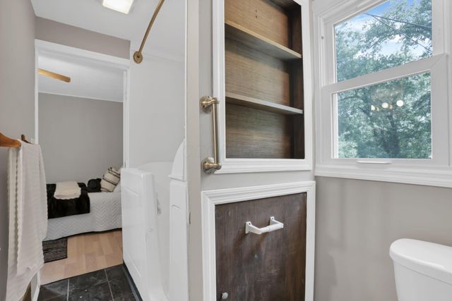 2223 Delavan Drive, Columbus, OH 43219
