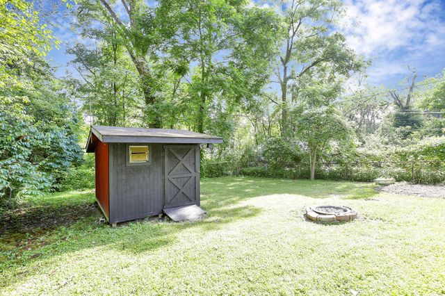 2223 Delavan Drive, Columbus, OH 43219