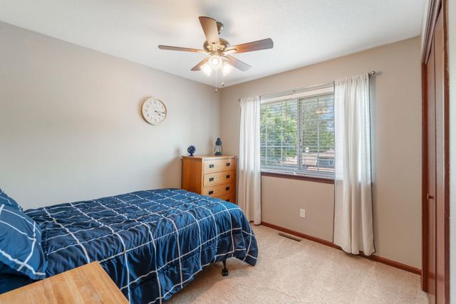 1101 Lois Lane, Waterloo, IA 50702