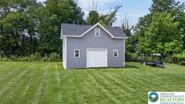 1333 Colony Lane, Plainfield Twp, PA 18072