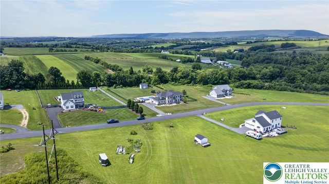 1333 Colony Lane, Plainfield Twp, PA 18072