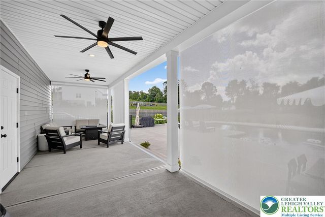 1333 Colony Lane, Plainfield Twp, PA 18072