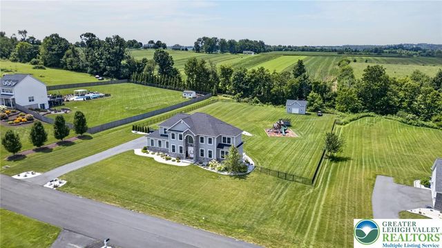 1333 Colony Lane, Plainfield Twp, PA 18072