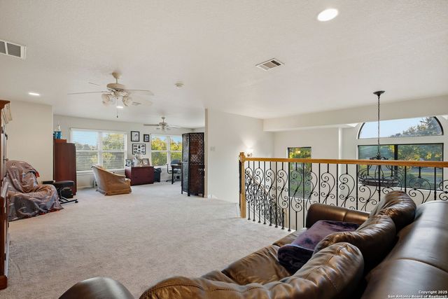 3019 Single Peak, San Antonio, TX 78261