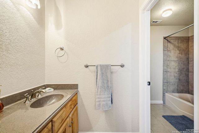 3019 Single Peak, San Antonio, TX 78261