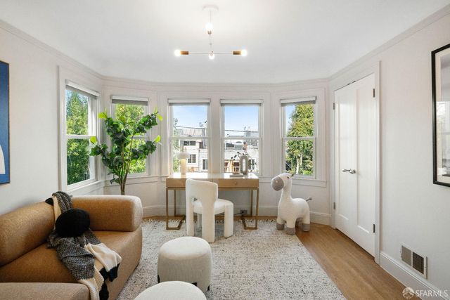 172 Cervantes Boulevard, San Francisco, CA 94123