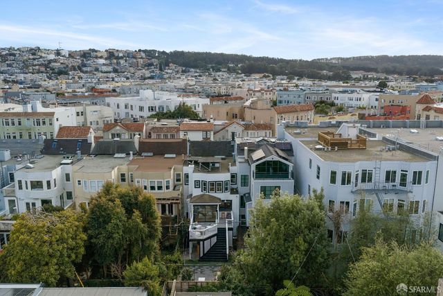 172 Cervantes Boulevard, San Francisco, CA 94123