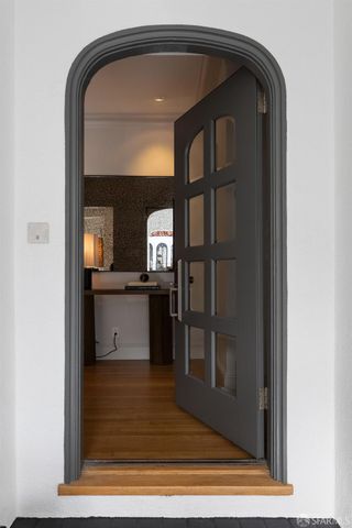 172 Cervantes Boulevard, San Francisco, CA 94123