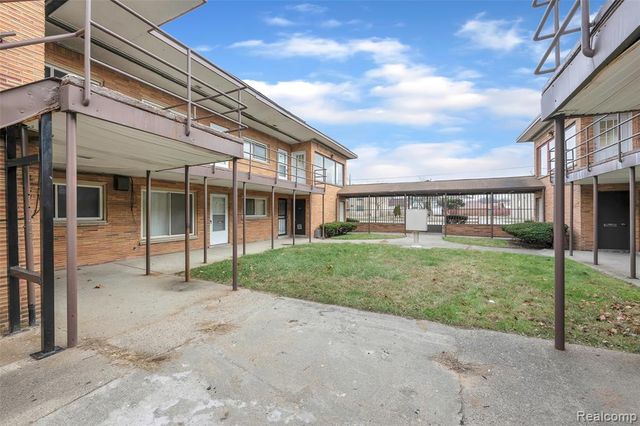 16721 Greenfield Road, Detroit, MI 48235