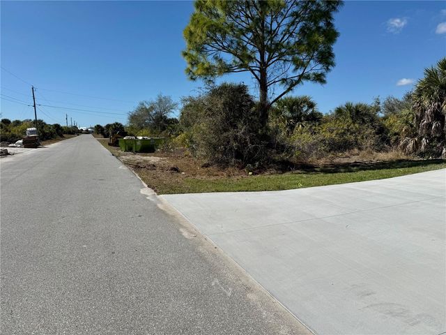 15094 AMSTERDAM AVENUE, Port Charlotte, FL 33981