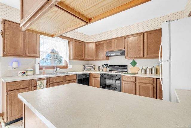 3455 Lakeshore Road, Lexington, MI 48450