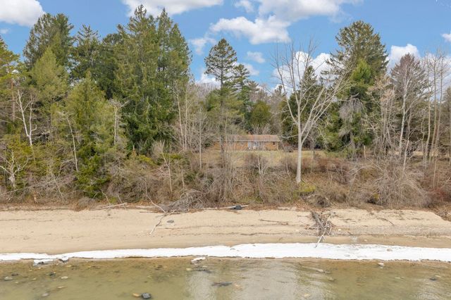 3455 Lakeshore Road, Lexington, MI 48450