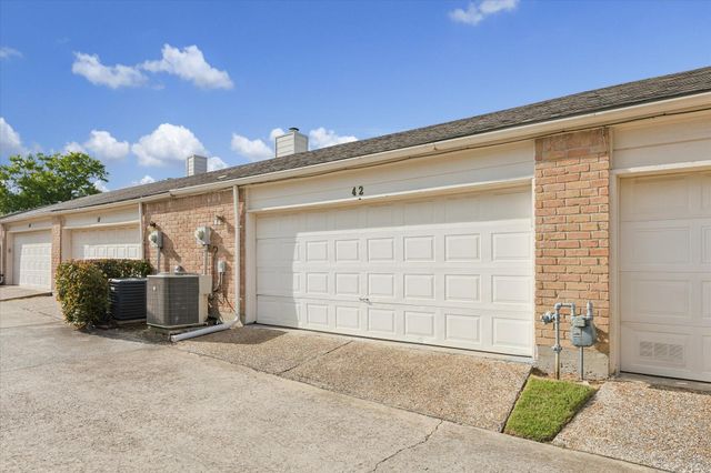 12625 Memorial Drive 42, Houston, TX 77024