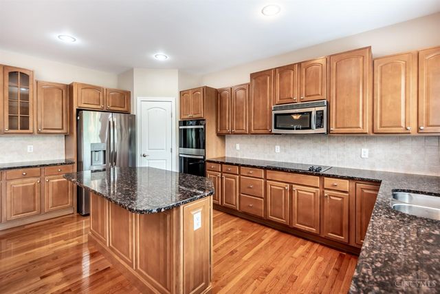 1481 Shaker Run Boulevard, Turtle Creek Twp, OH 45036