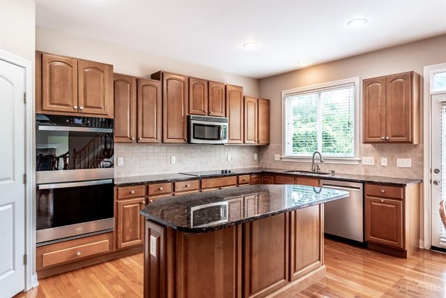 1481 Shaker Run Boulevard, Turtle Creek Twp, OH 45036