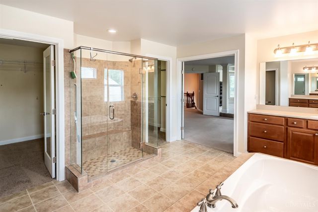 1481 Shaker Run Boulevard, Turtle Creek Twp, OH 45036
