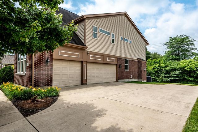 1481 Shaker Run Boulevard, Turtle Creek Twp, OH 45036