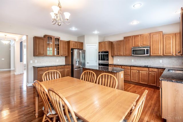 1481 Shaker Run Boulevard, Turtle Creek Twp, OH 45036
