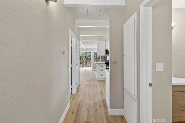 1106 Grass Valley Rd, Lake Arrowhead, CA 92352
