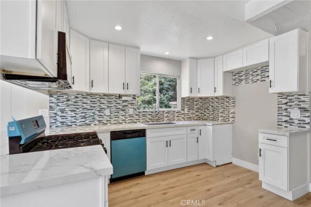1106 Grass Valley Rd, Lake Arrowhead, CA 92352