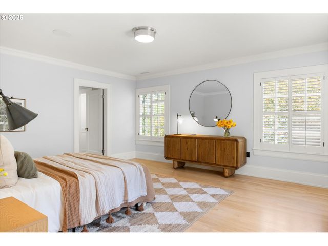 2228 Sw 21ST Ave, Portland, OR 97201