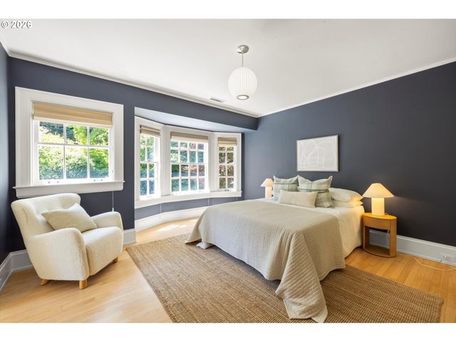 2228 Sw 21ST Ave, Portland, OR 97201