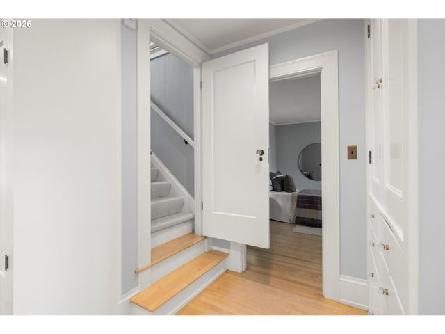 2228 Sw 21ST Ave, Portland, OR 97201