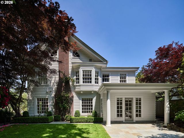 2228 Sw 21ST Ave, Portland, OR 97201