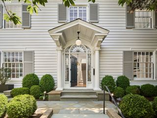 2228 Sw 21ST Ave, Portland, OR 97201