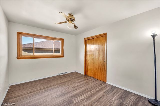 4208 Spring Crest Drive, Brooklyn, OH 44144