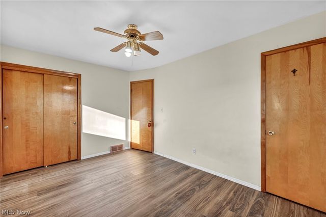 4208 Spring Crest Drive, Brooklyn, OH 44144