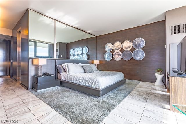 4381 West FLAMINGO Road 25301, Las Vegas, NV 89103