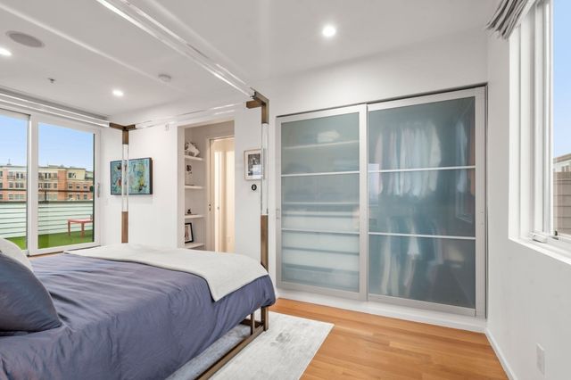 3 Dorchester St 3J, Boston, MA 02127
