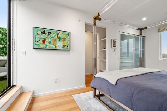 3 Dorchester St 3J, Boston, MA 02127