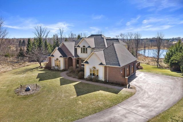 1169 Aspen COURT, Grafton, WI 53024