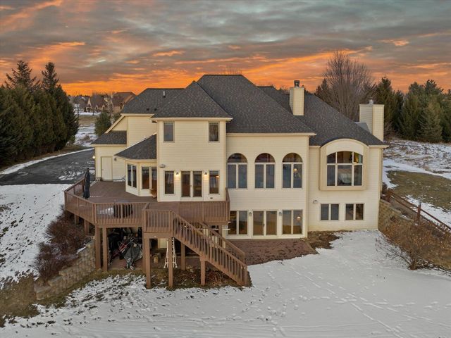 1169 Aspen COURT, Grafton, WI 53024