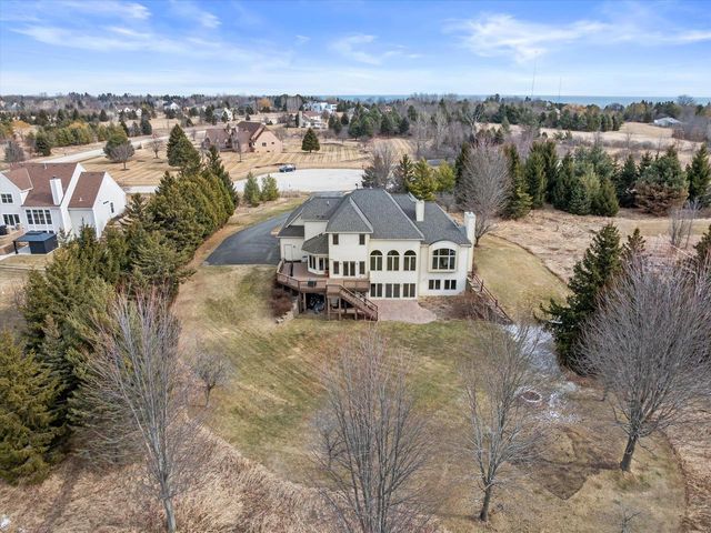 1169 Aspen COURT, Grafton, WI 53024