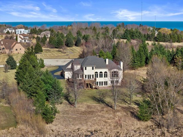 1169 Aspen COURT, Grafton, WI 53024