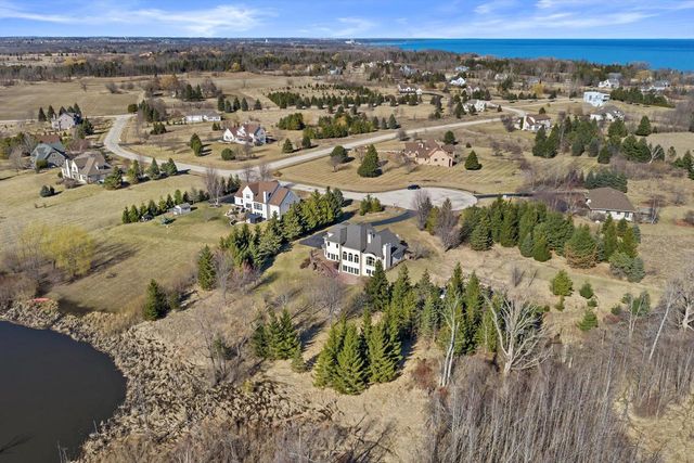 1169 Aspen COURT, Grafton, WI 53024