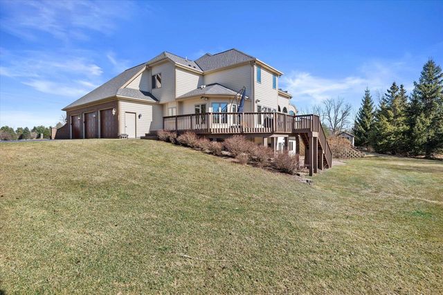 1169 Aspen COURT, Grafton, WI 53024