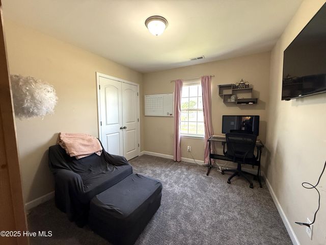 607 Parsley Drive, Hubert, NC 28539