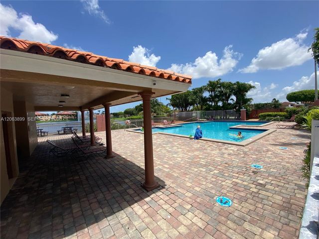 8590 NW 3rd Lane 104, Miami, FL 33126